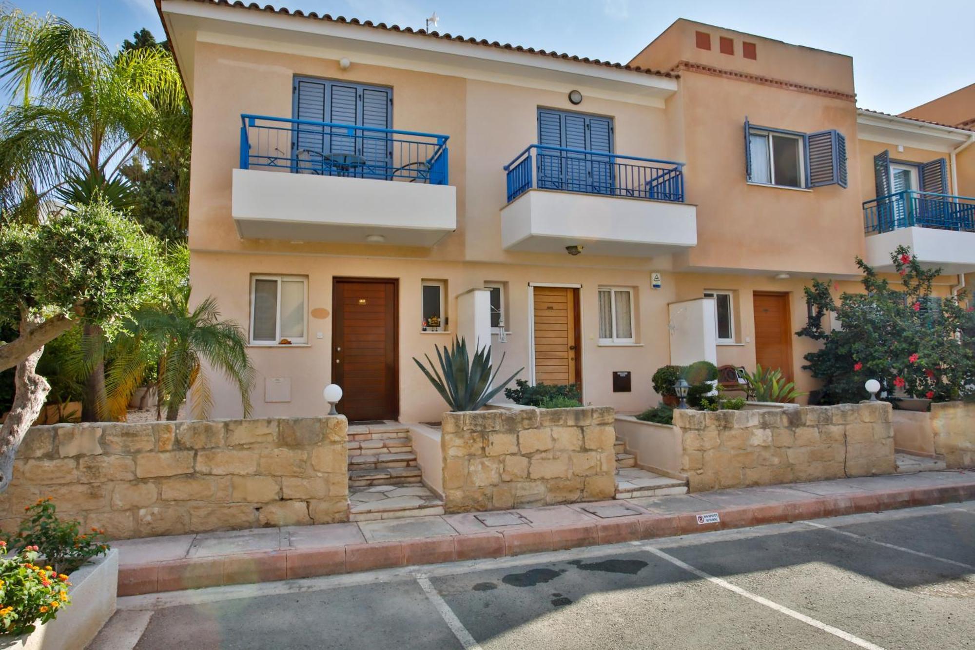 Casa Del Sol Townhouse In Iris Village Pafos Dış mekan fotoğraf