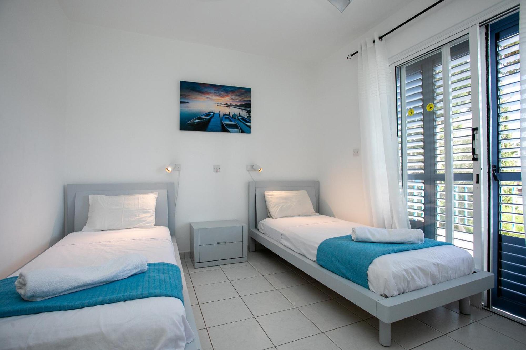 Casa Del Sol Townhouse In Iris Village Pafos Dış mekan fotoğraf