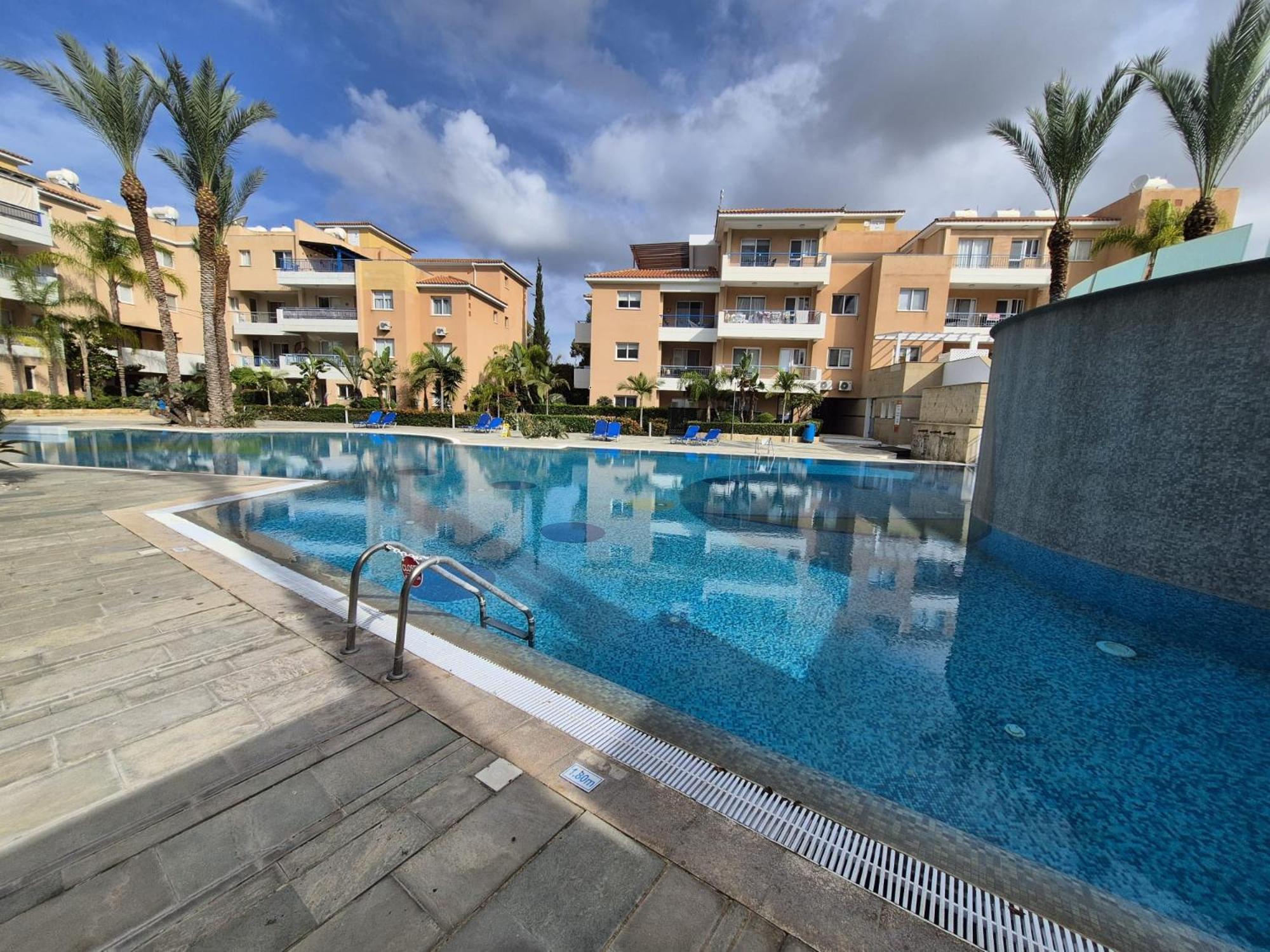 Casa Del Sol Townhouse In Iris Village Pafos Dış mekan fotoğraf